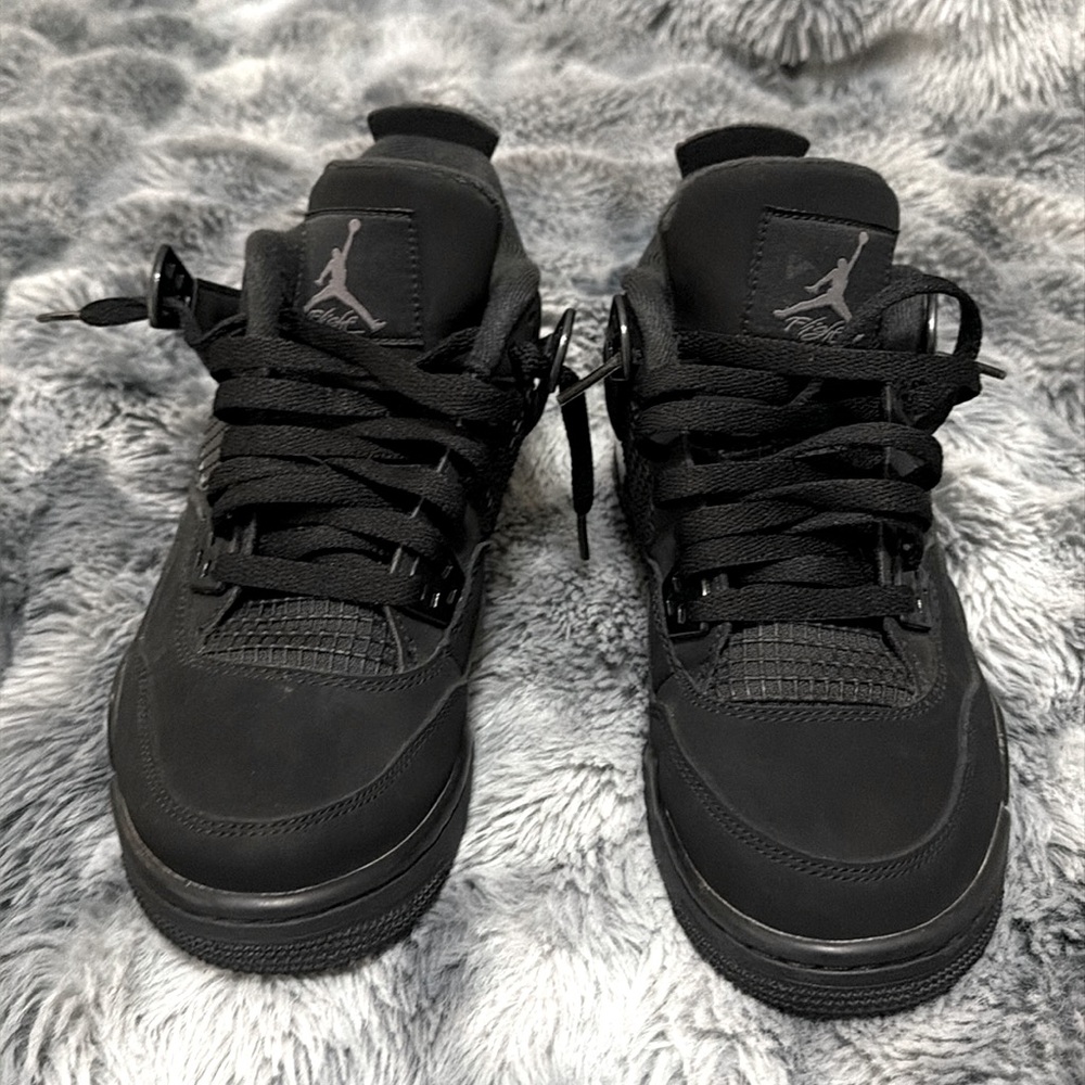 JORDAN BLACK CATS 2020